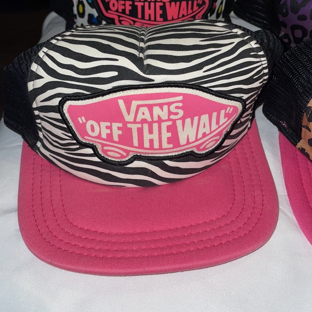 Vans Off The Wall Trucker cap! See all photos!